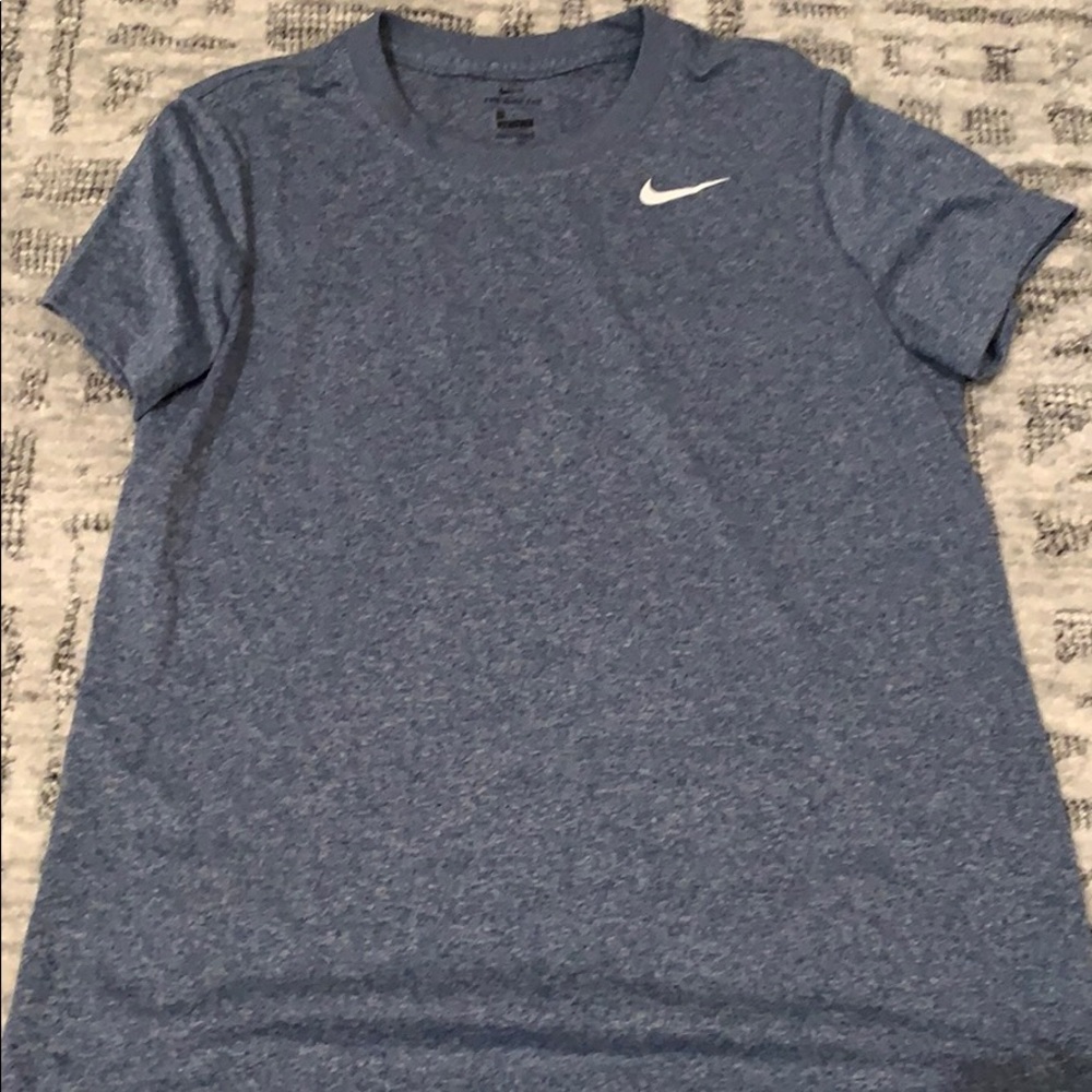 Nike dry fit t-shirt